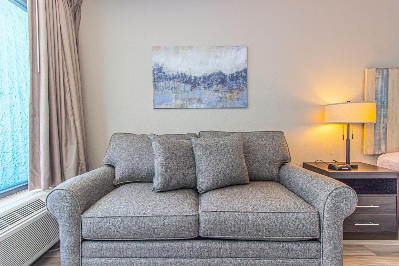 Landmark Resort King Suite Unit 710 Beautifully Updated Sleeps 4 Myrtle Beach Chambre photo